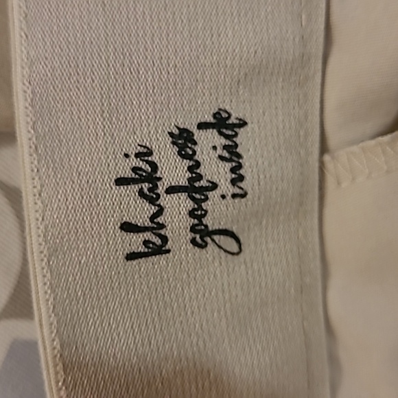 Dockers khakis Size 10 stretch wide leg 5 pocket mid-rise - Picture 6 of 6